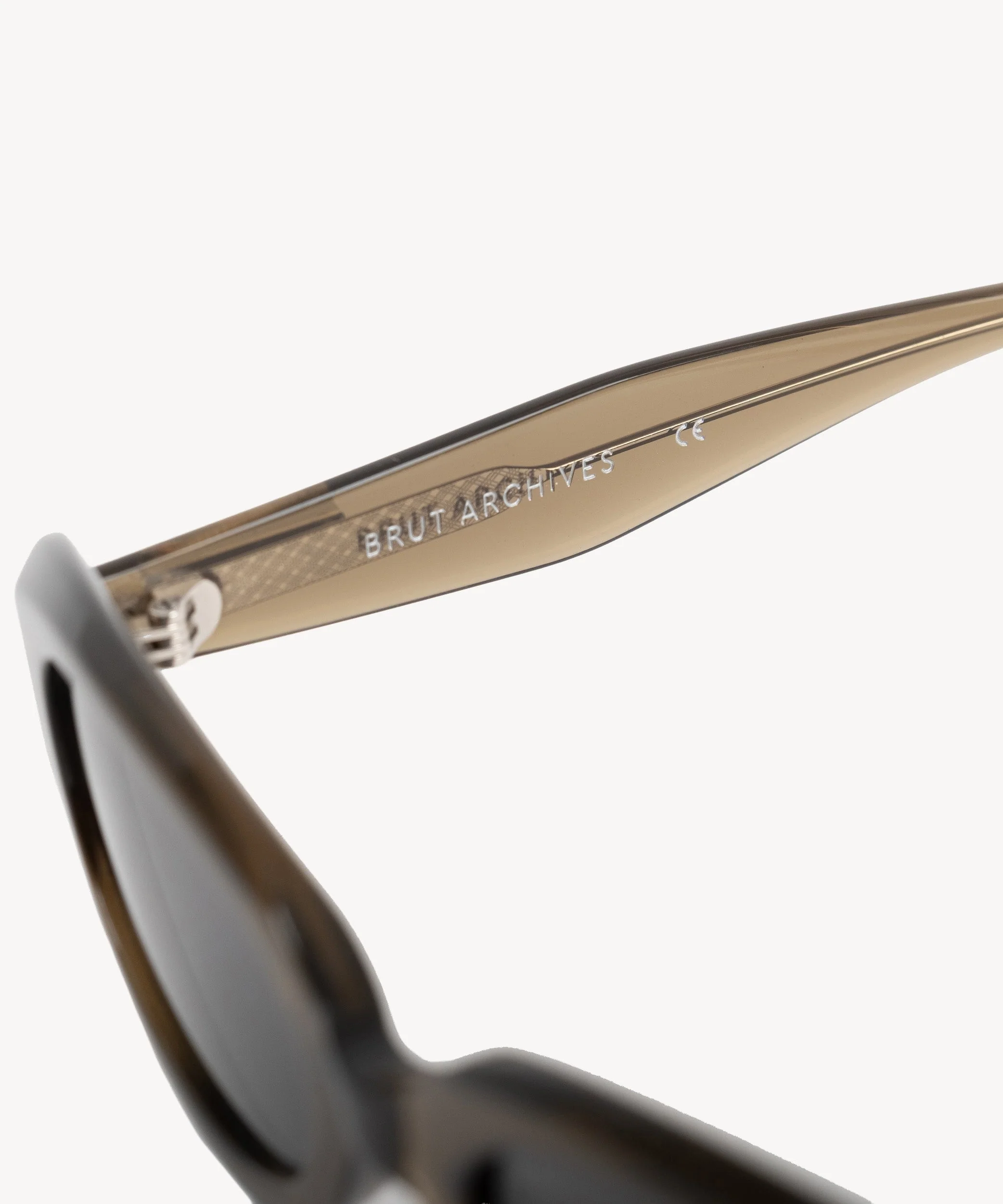 CAT'S EYES SUNGLASSES - Image 4