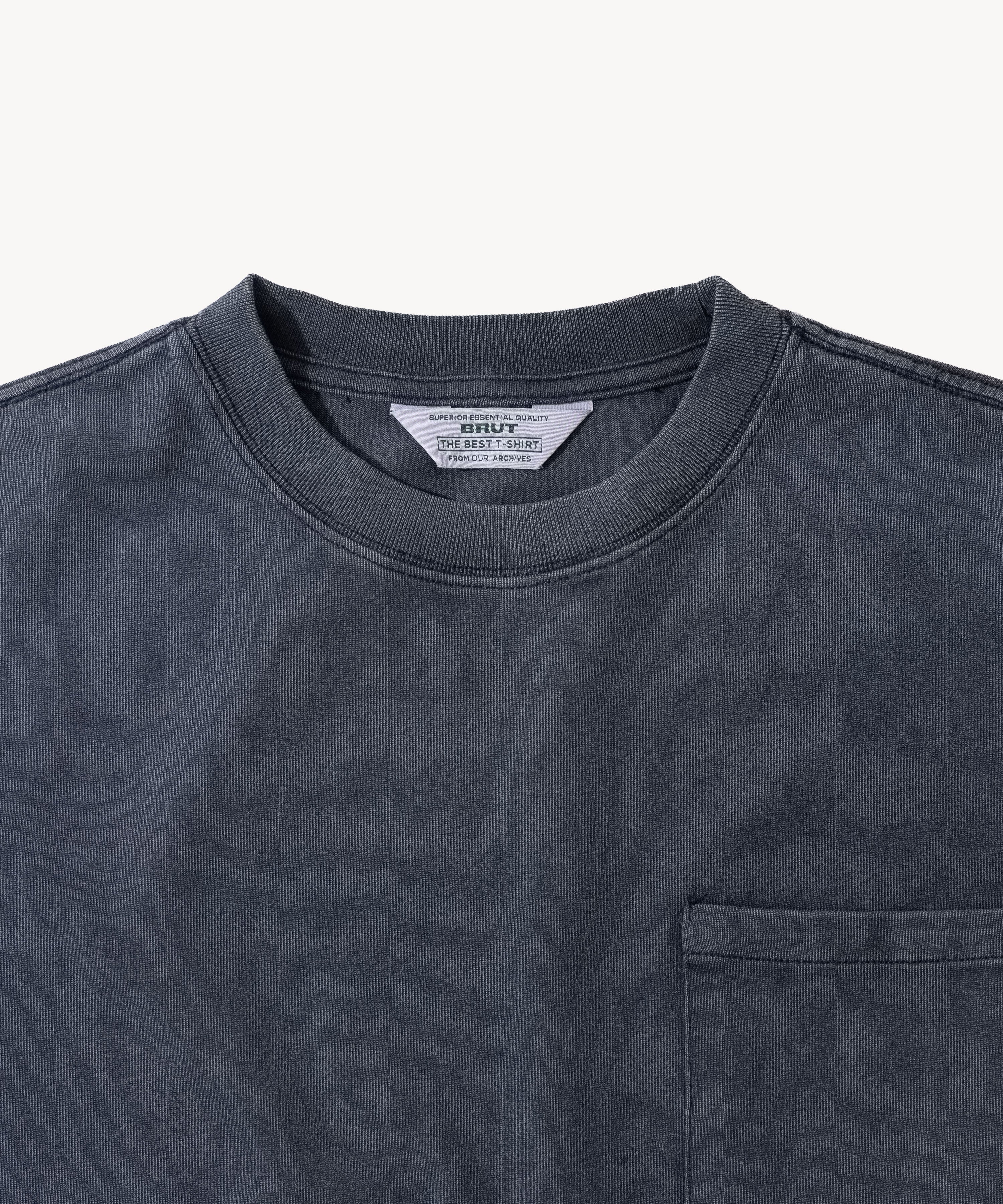 THE BEST LONG SLEEVES POCKET T-SHIRT - Image 4