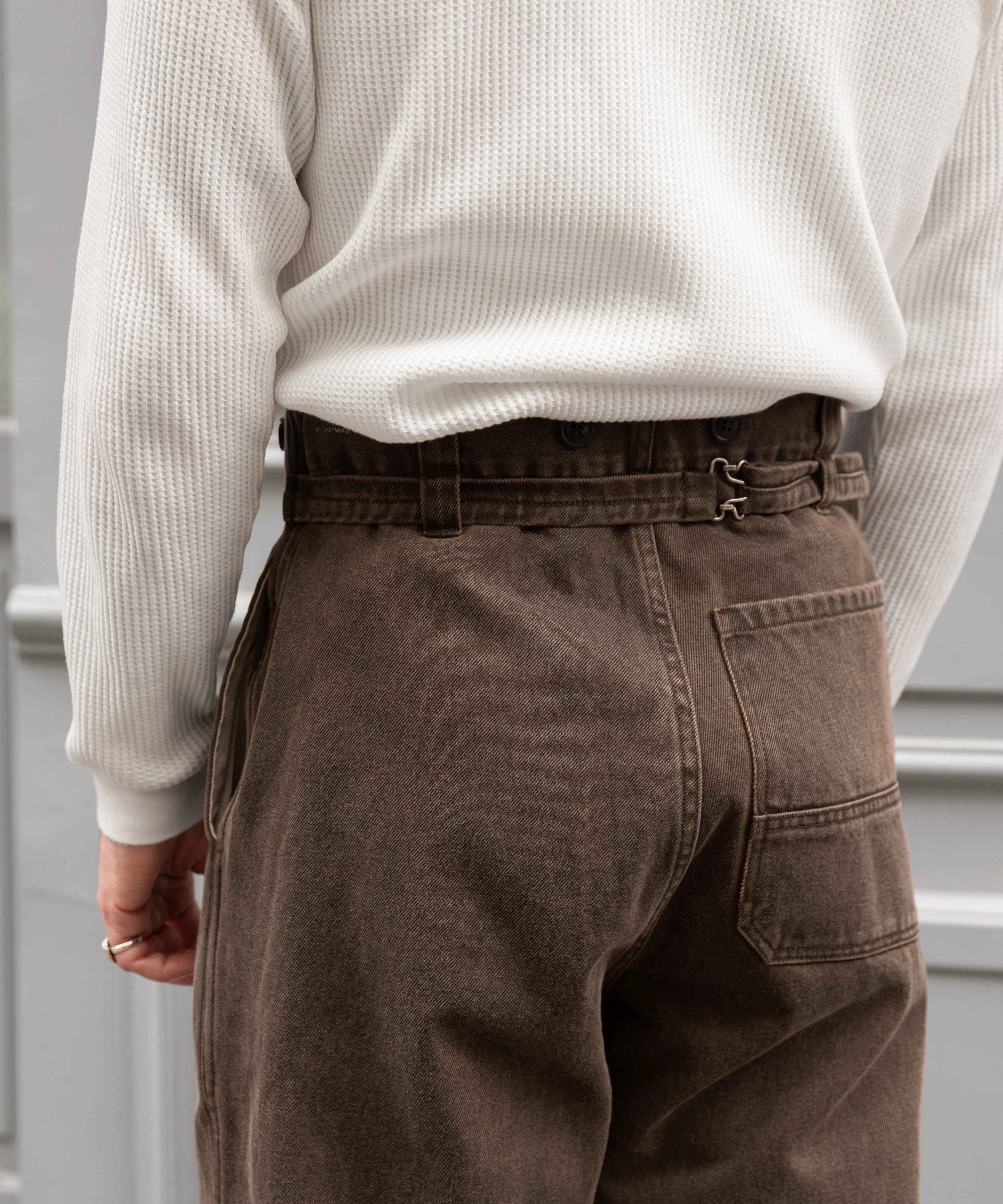 THE BUCKLE BACK PANTS - Image 4