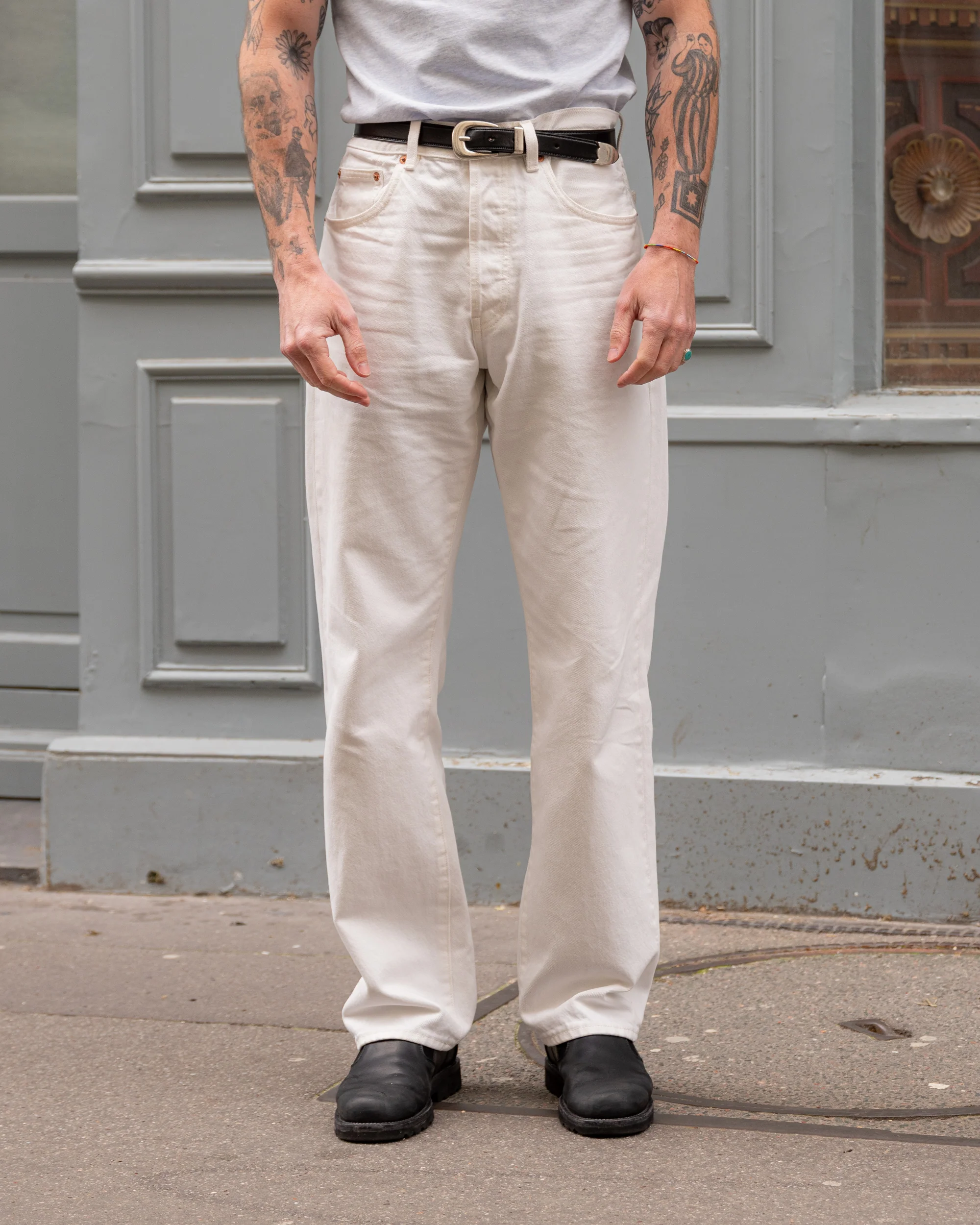 THE CLASSIC DENIM - Image 3
