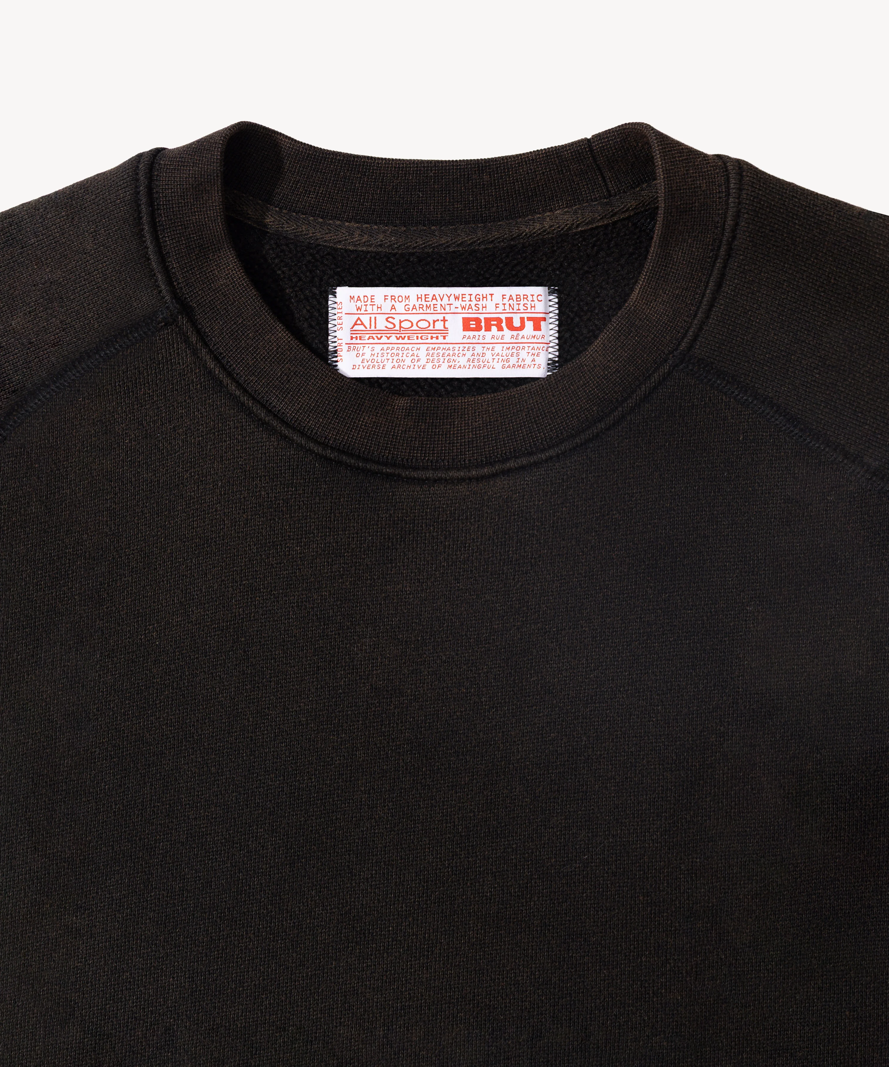THE CROPPED CREWNECK - Image 4