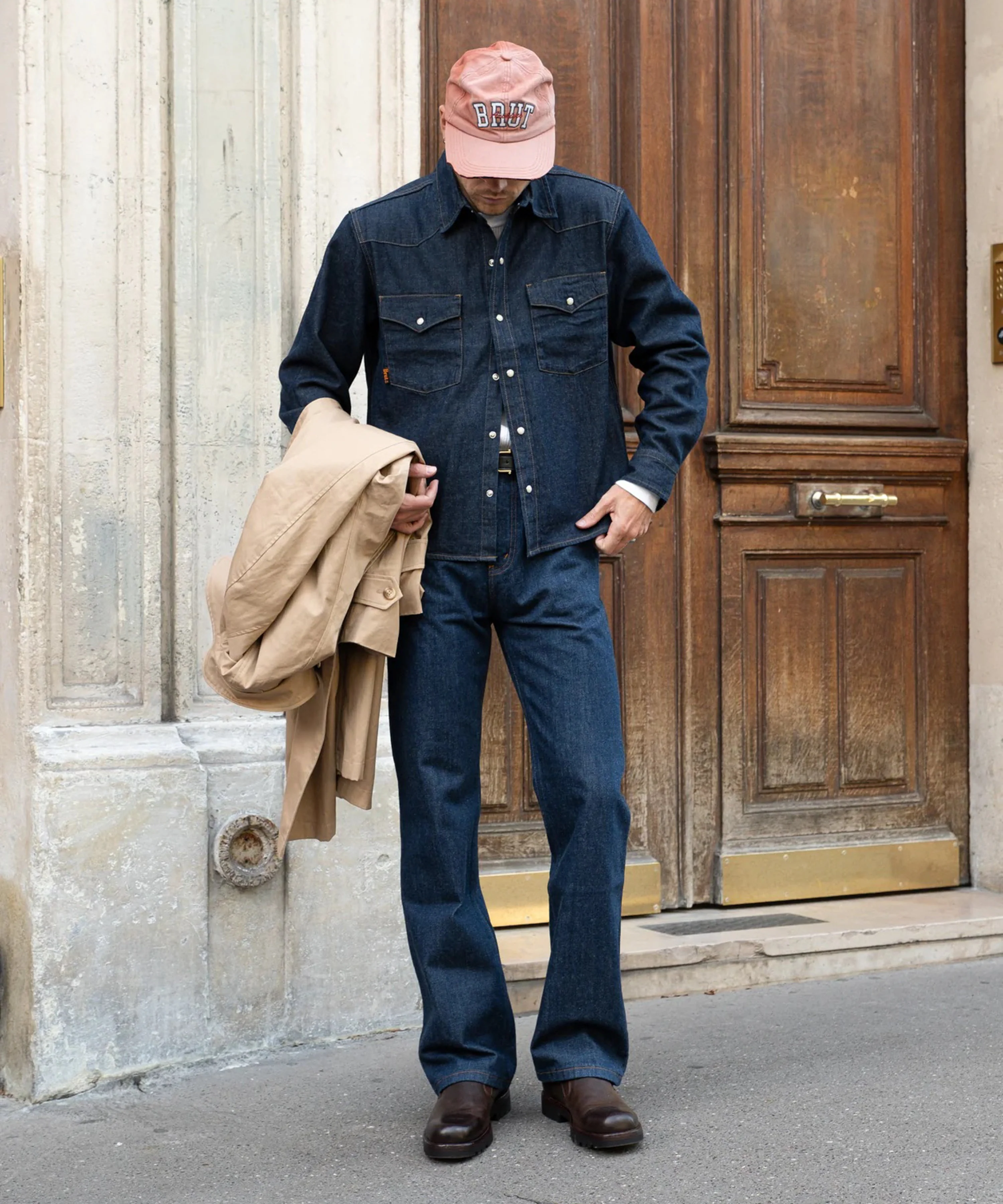 THE CROPPED DENIM SHIRT - Image 3