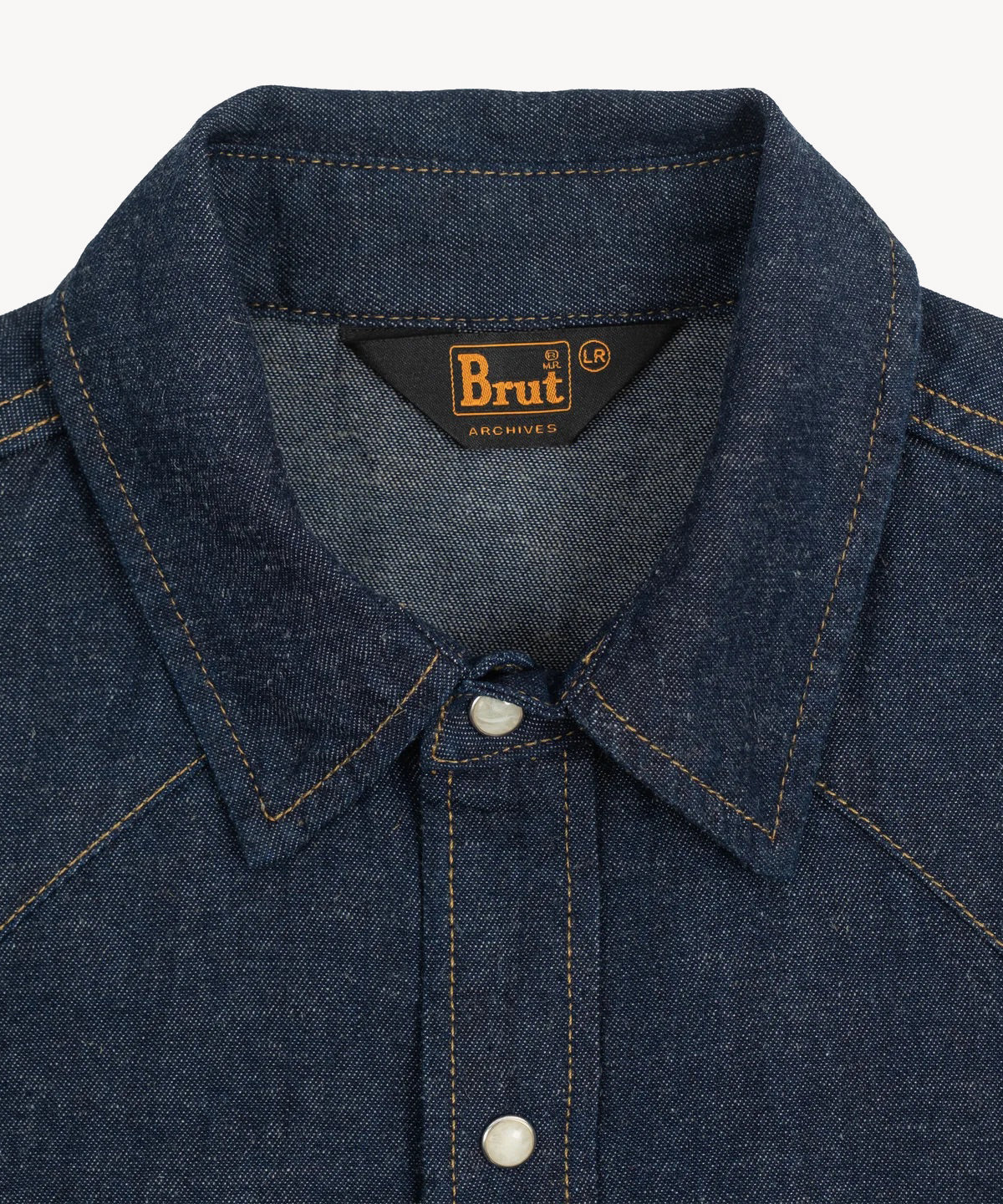 THE CROPPED DENIM SHIRT - Image 4