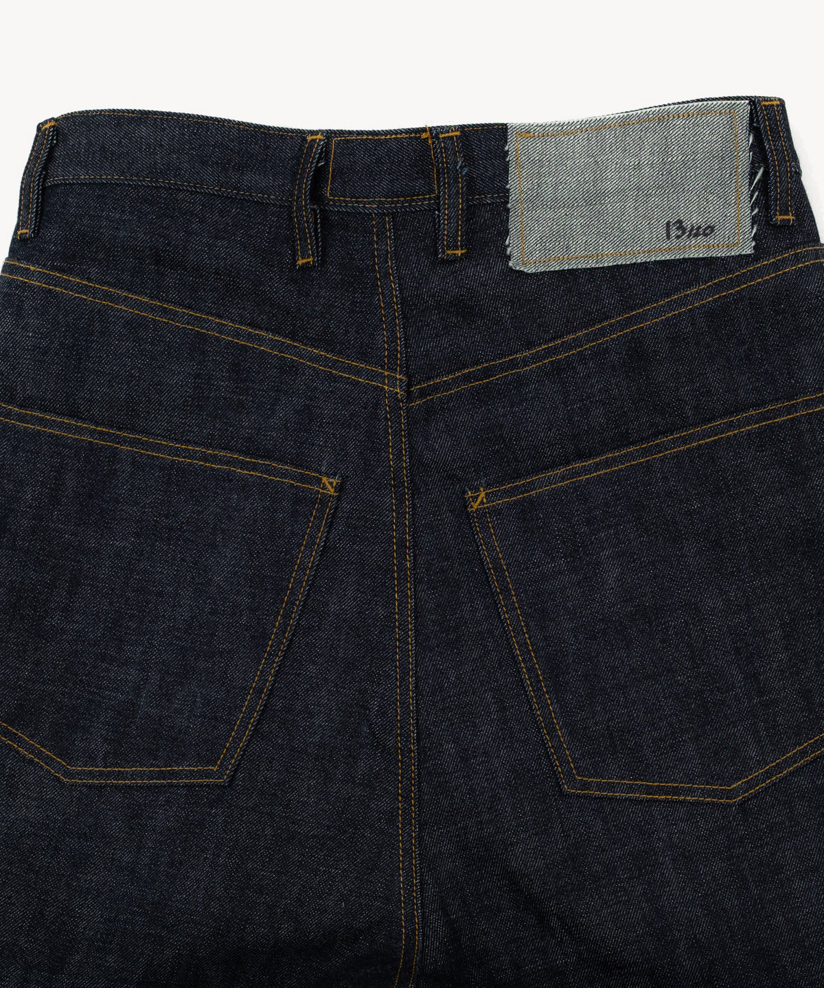 THE DOUBLE PLEATED DENIM - Image 9