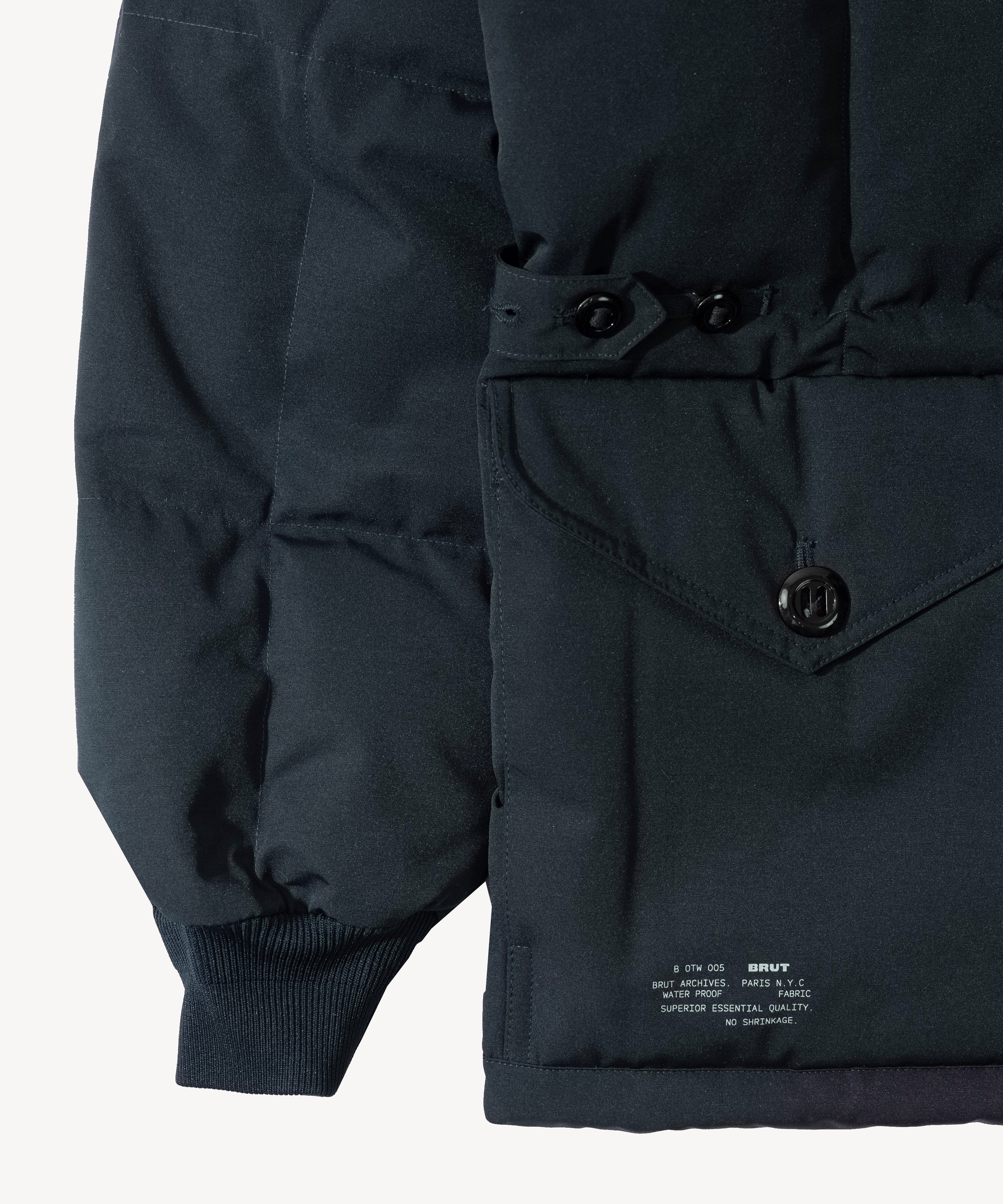 THE DOWN PARKA - Image 4