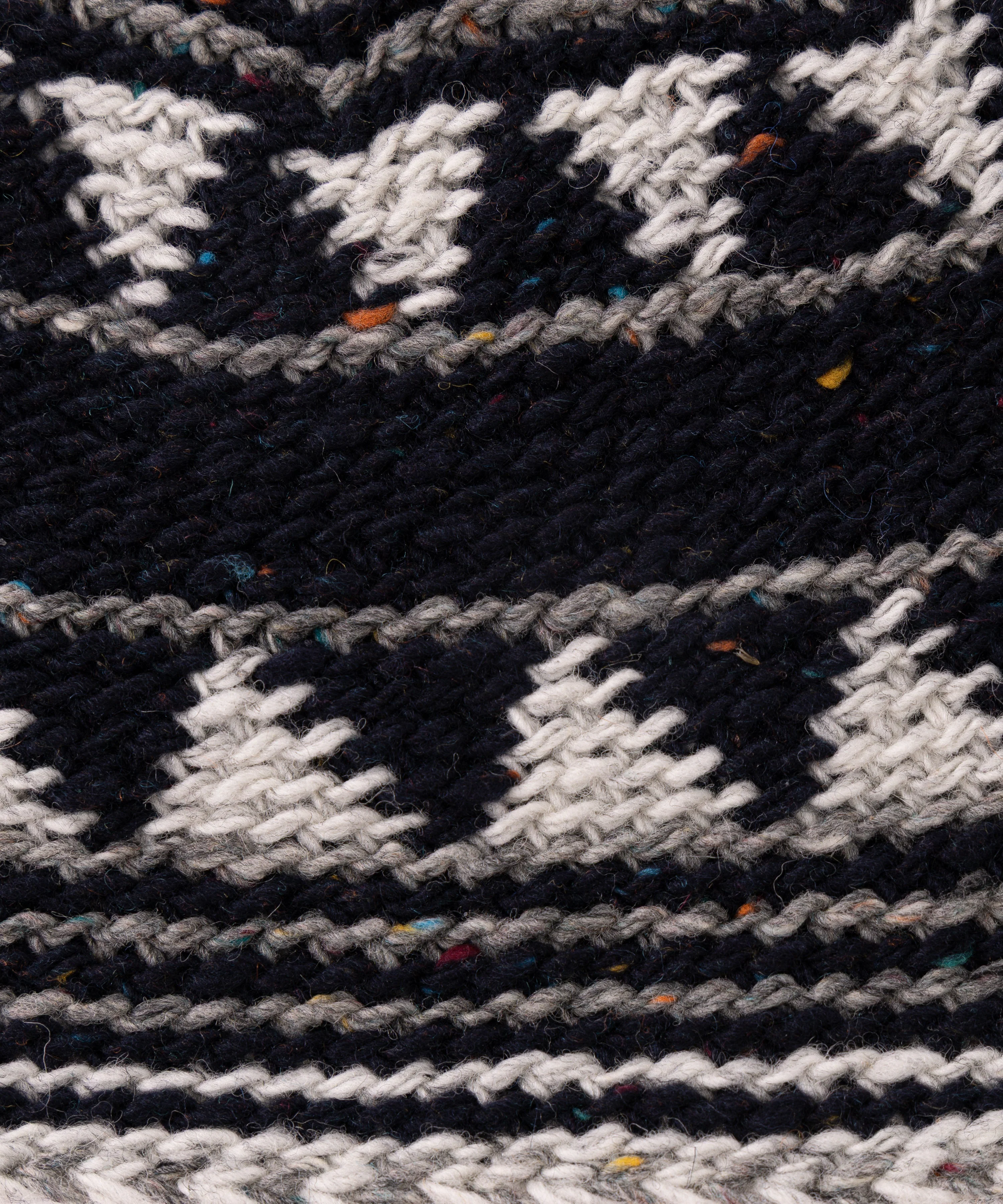 THE HAND-KNIT WATCH CAP - Image 4