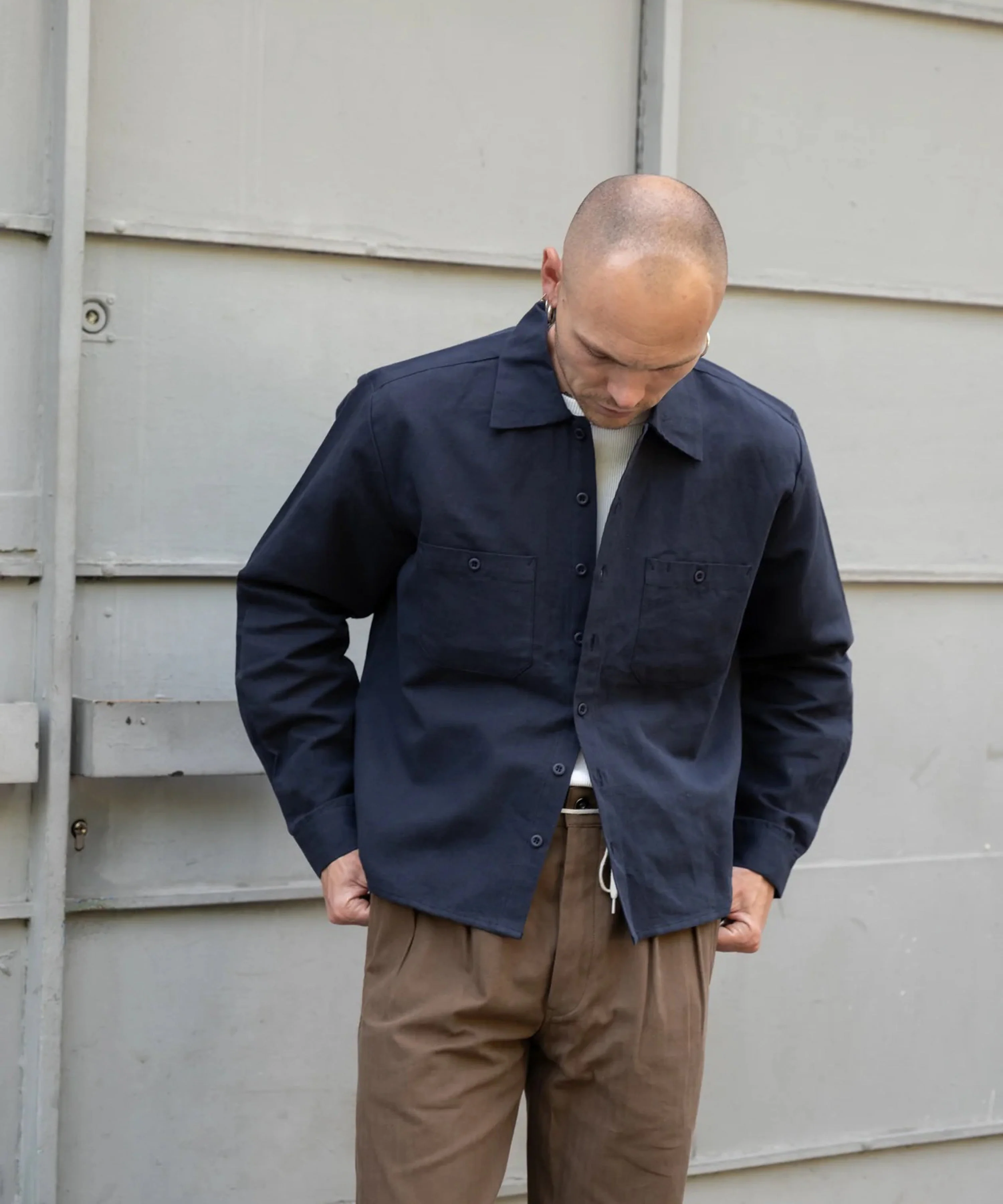 THE OVERSIZED WORK SHIRT - Image 3