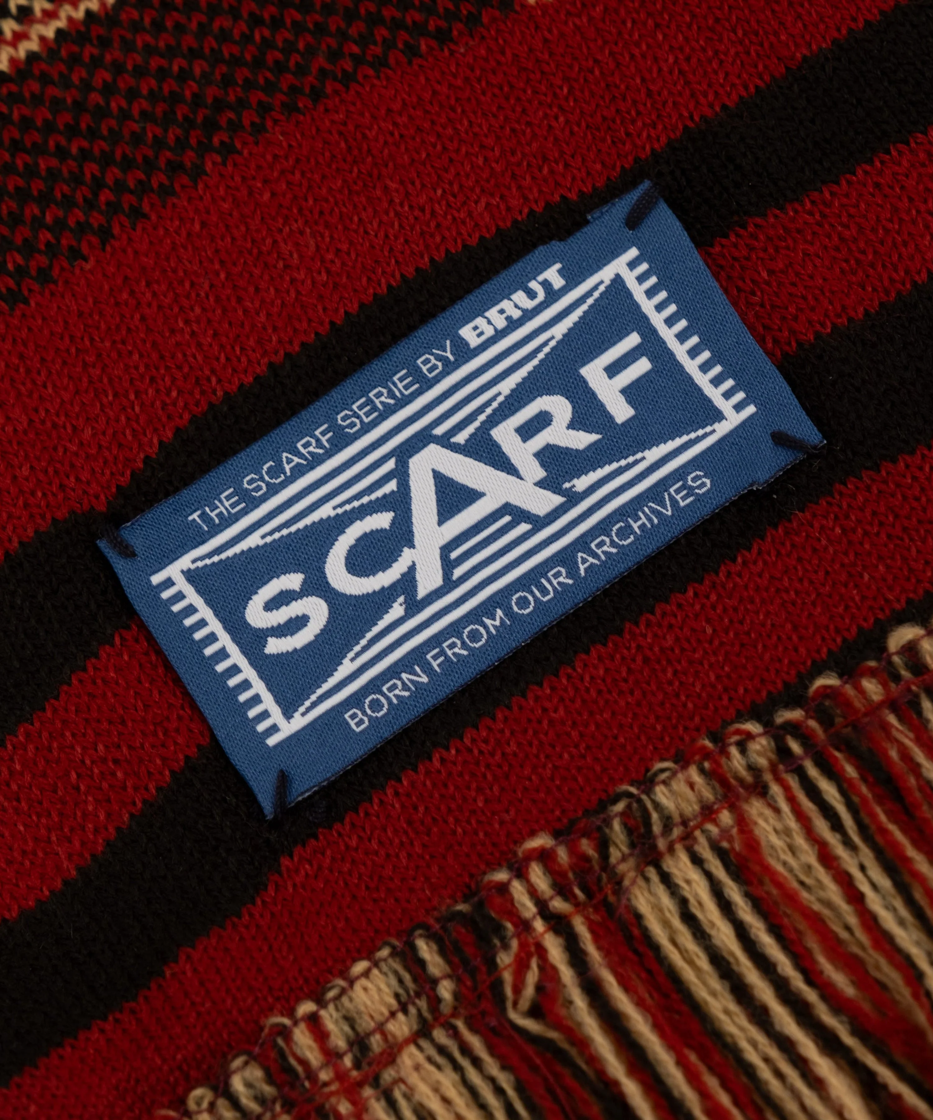 THE RESEARCH SCARF - Image 5