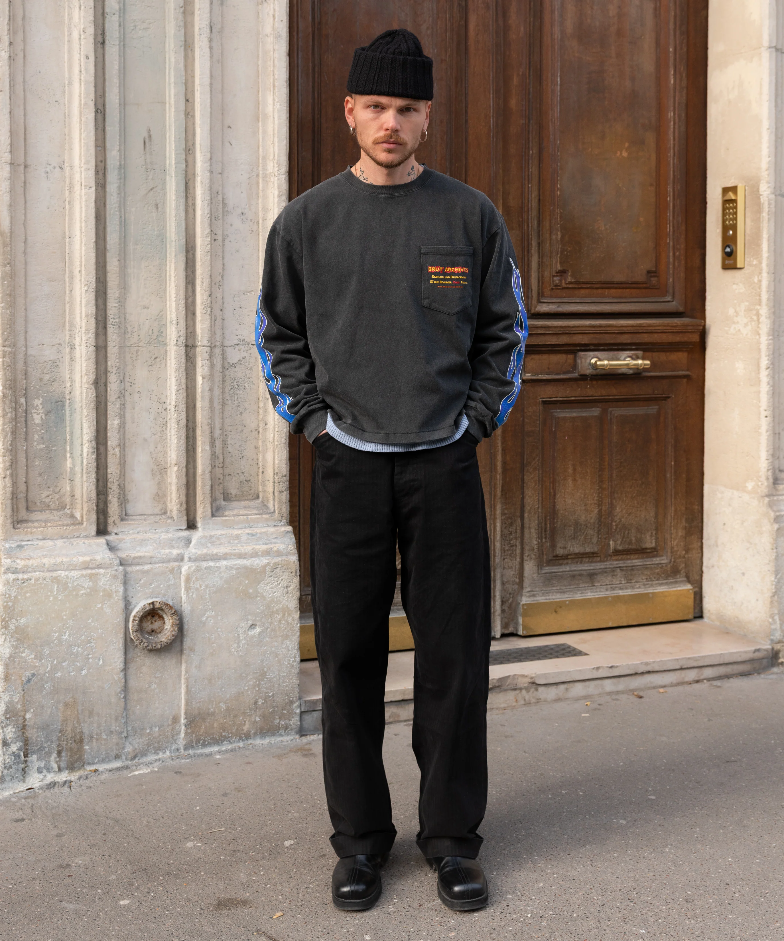 THE RESEARCH TEE - Image 3