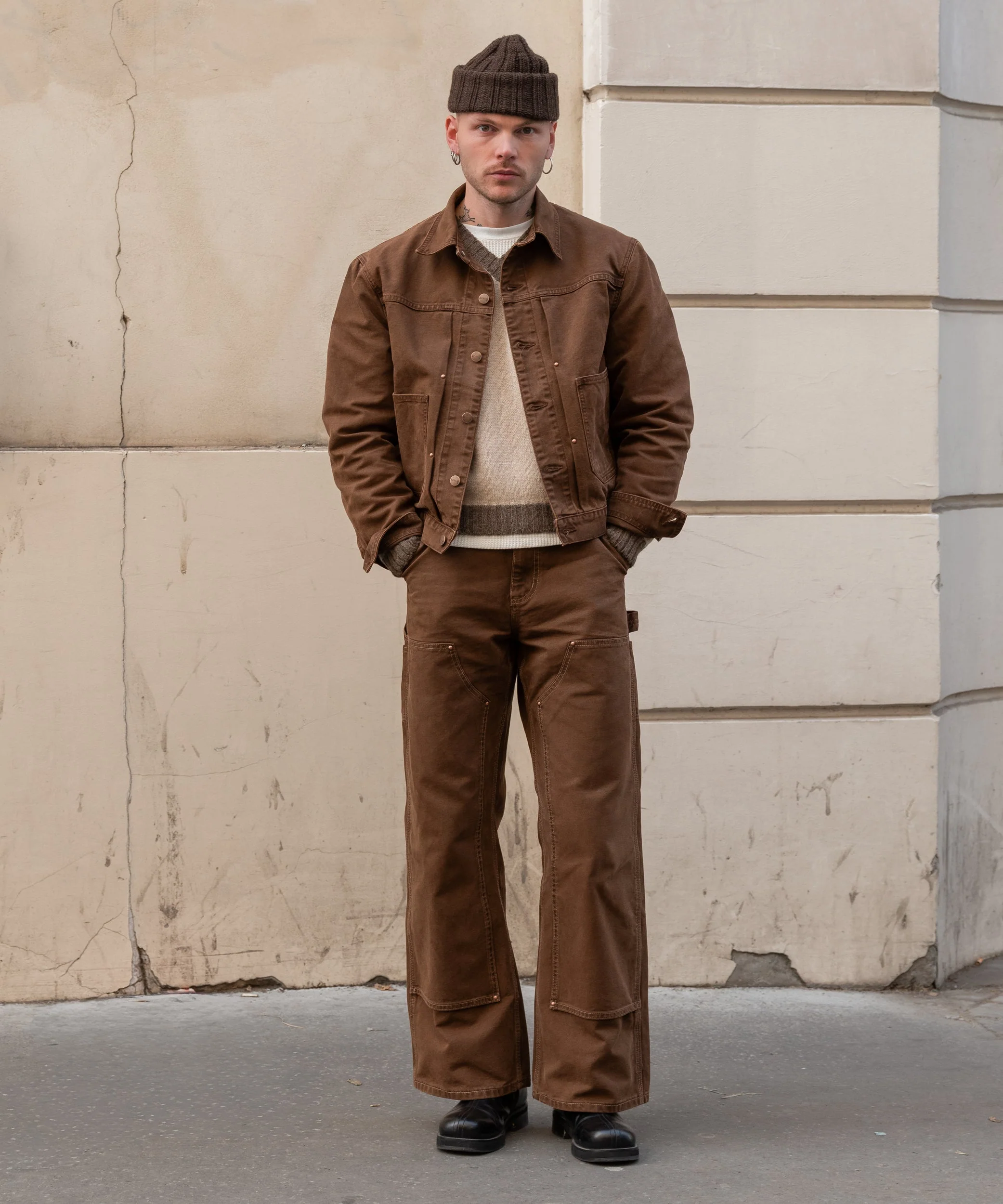 THE V-NECK SHETLAND - Image 3