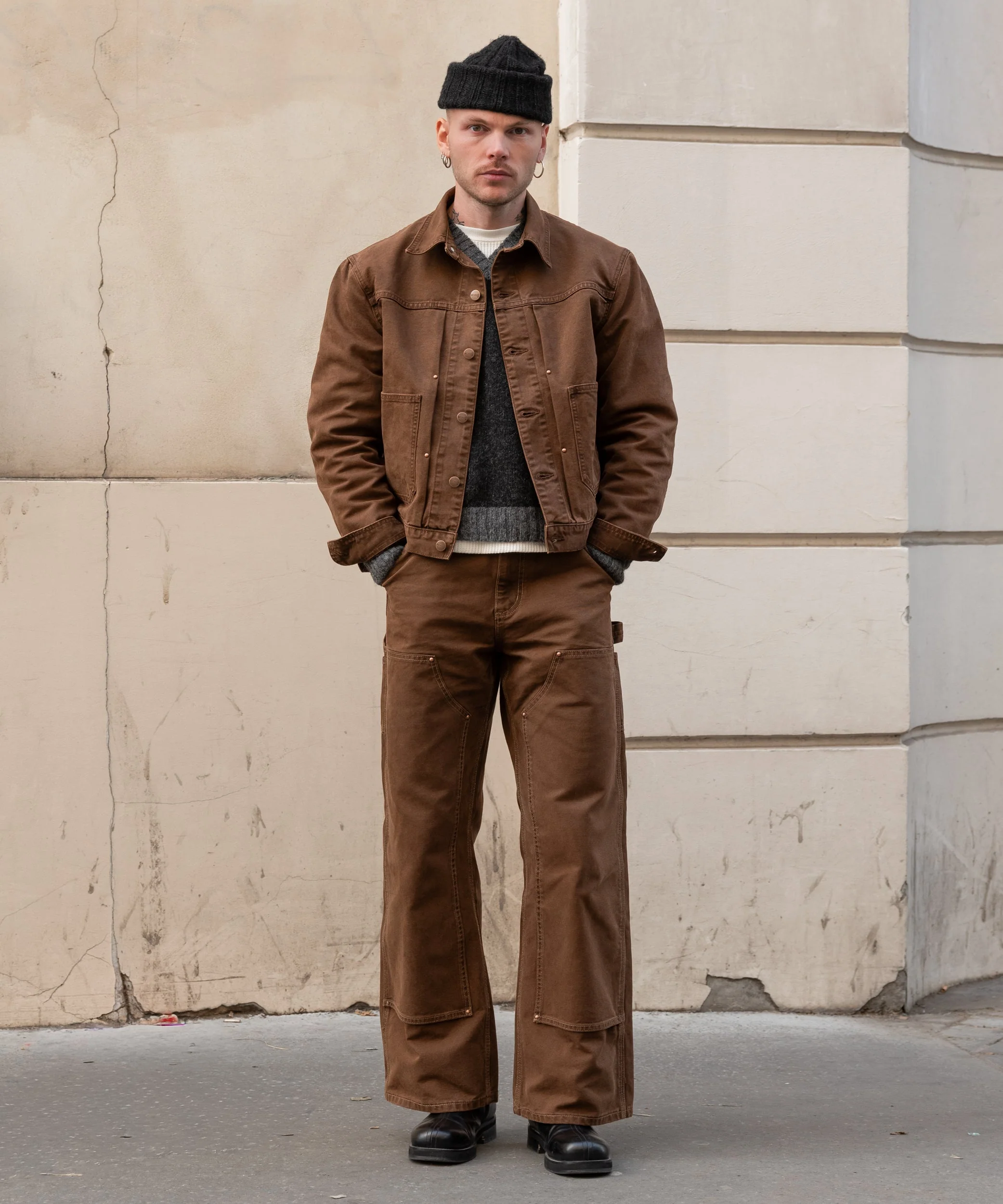 THE V-NECK SHETLAND - Image 3