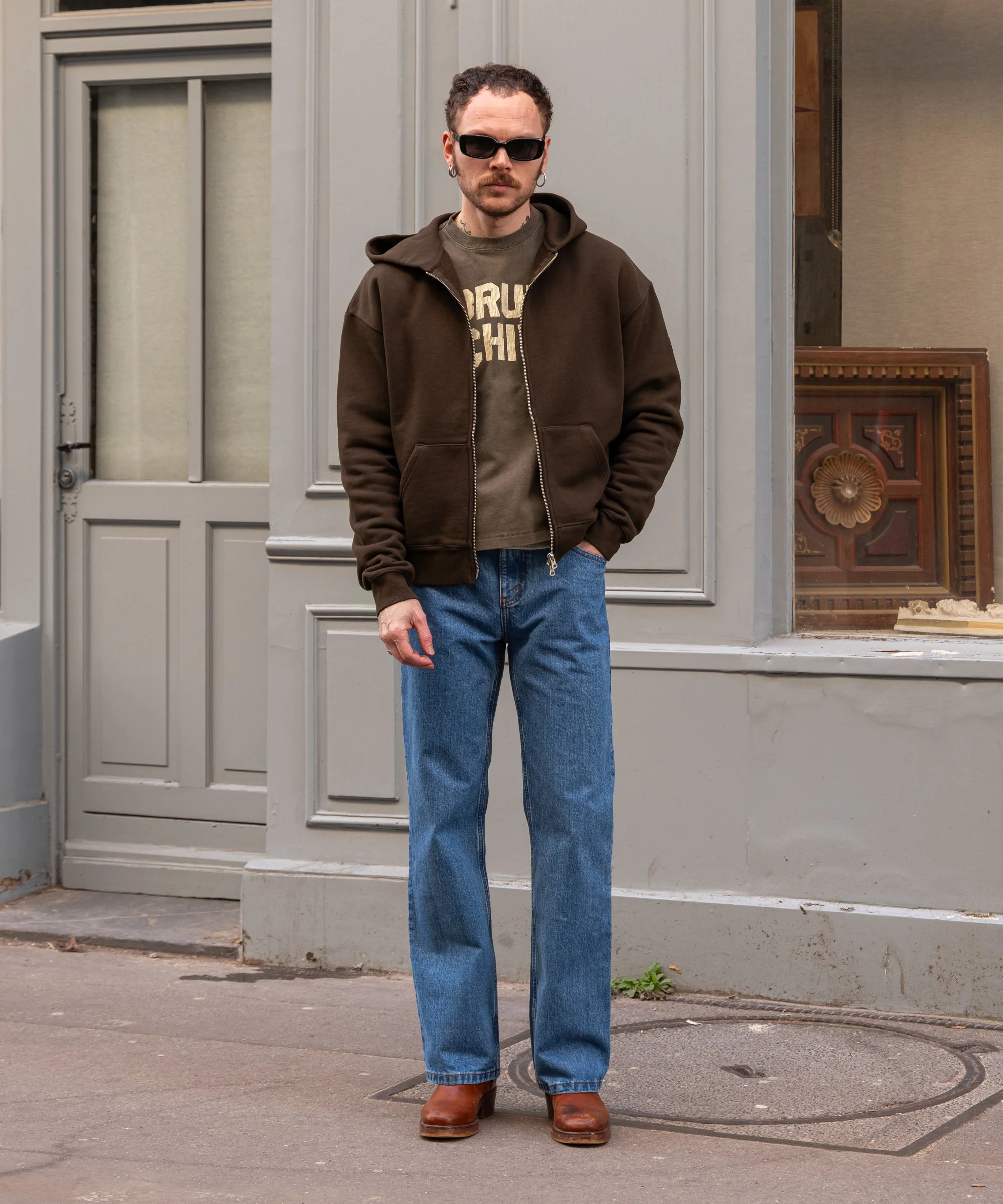 THE ZIP SWEAT - Image 3