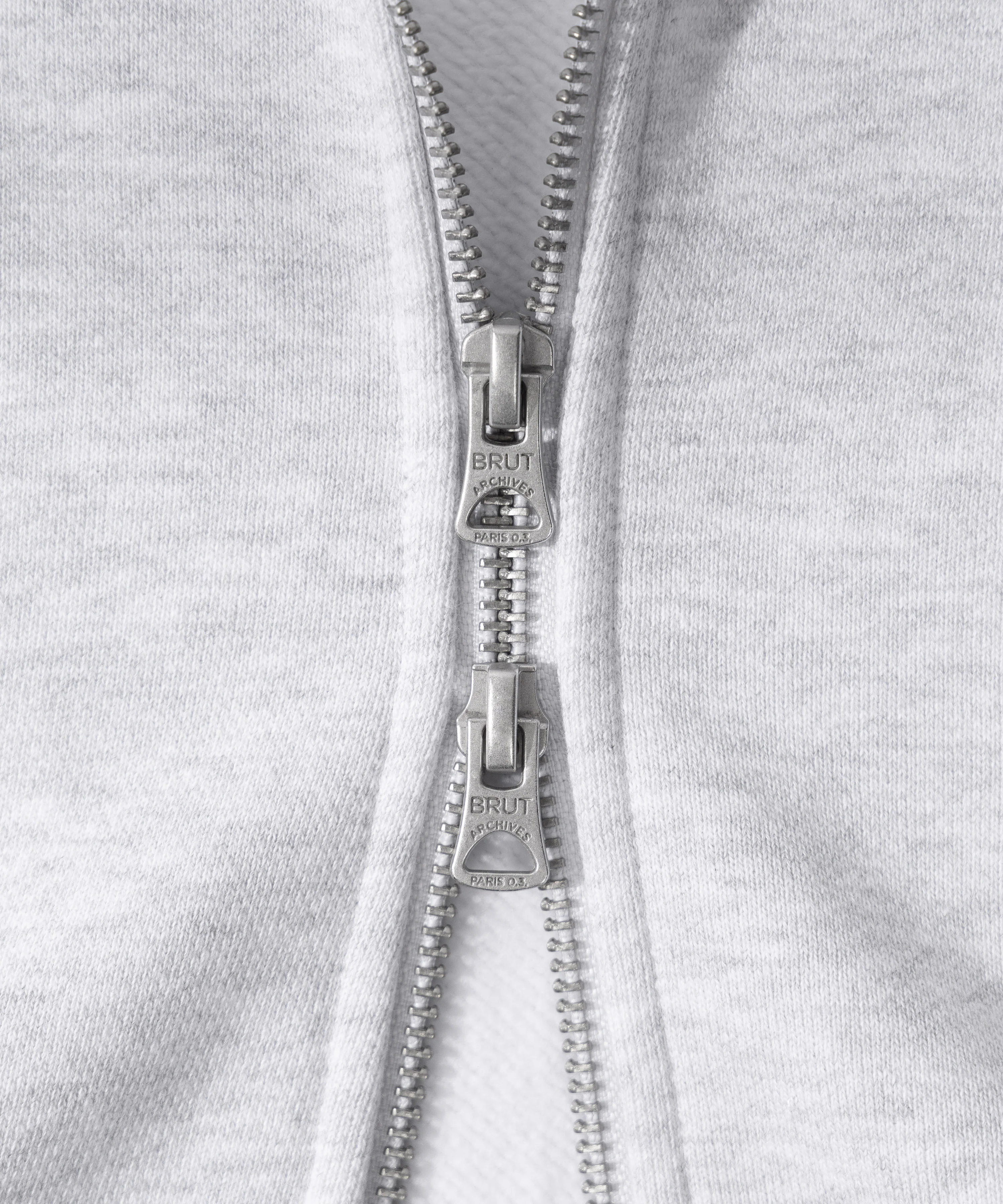 THE ZIP SWEAT - Image 6